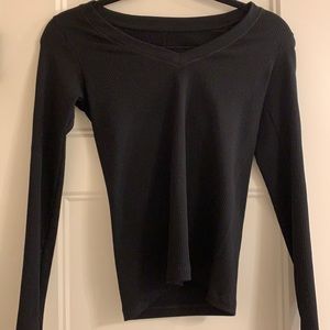 LULULEMON ATHLETA•LONG SLEEVE•ONLY WORN ONCE, BUT WITHOUT TAGS•